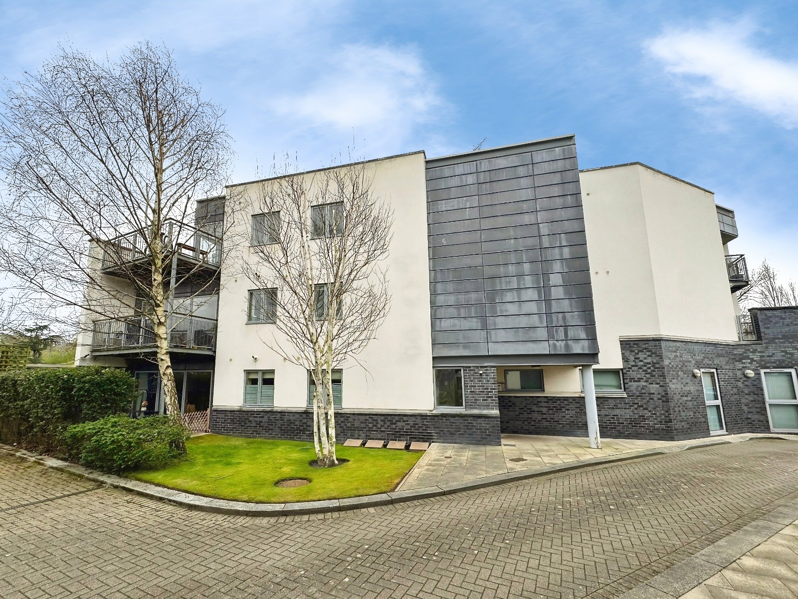 Barlow Moor Road, Chorlton, Manchester, M21